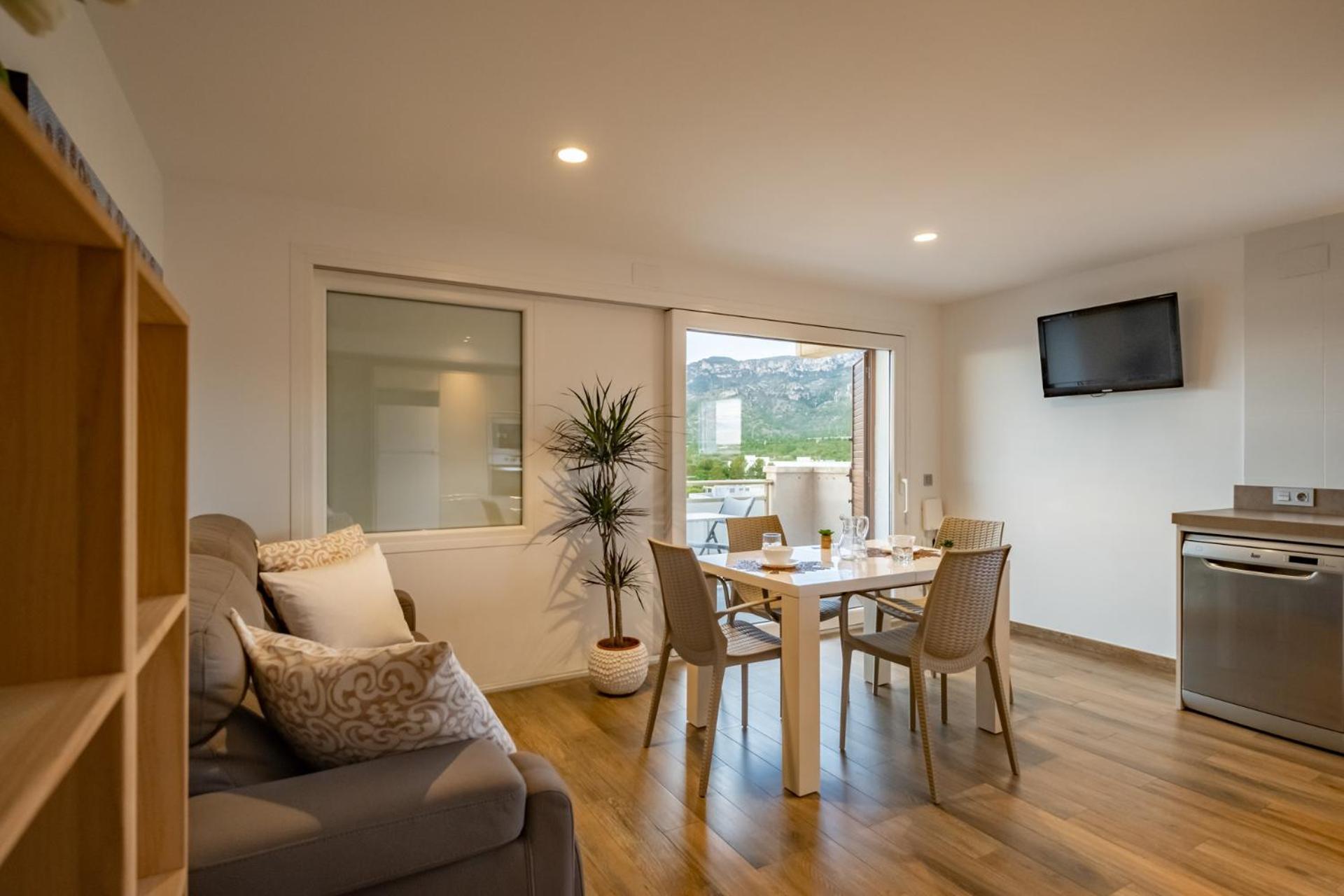 Apartamento Con Terraza, Vistas Playa Y Montana L'L'Hospitalet de l'Infant Exteriör bild