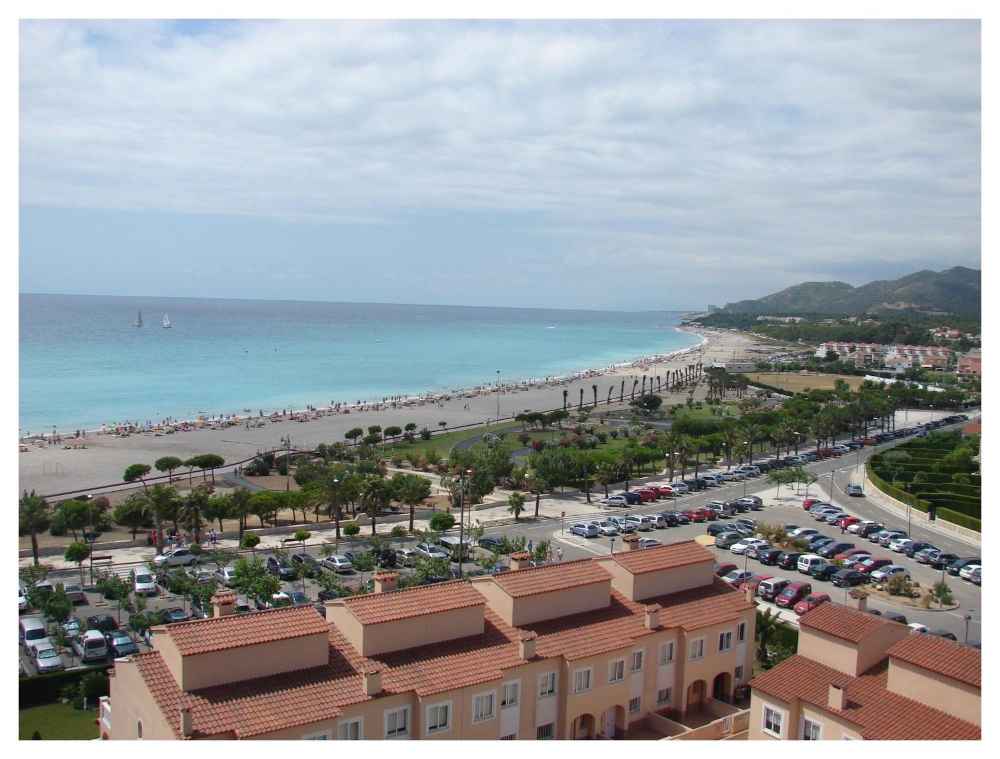 Apartamento Con Terraza, Vistas Playa Y Montana L'L'Hospitalet de l'Infant Exteriör bild